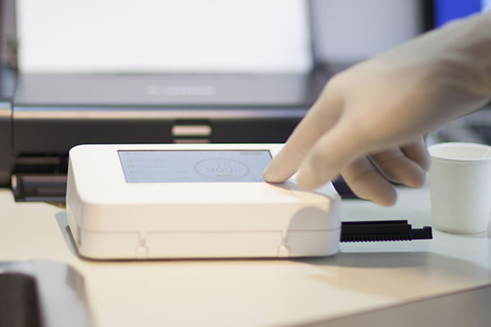 SMT唾液検査の流れ